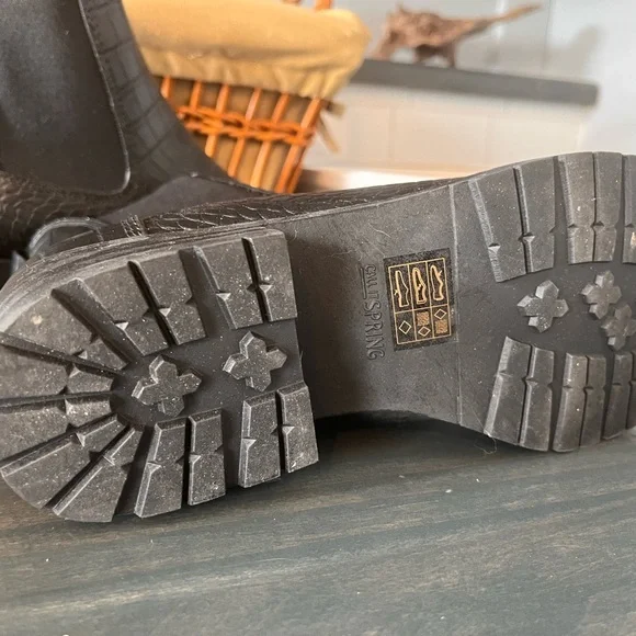 New Call it Spring Ankle Boot - Picture 2 of 4